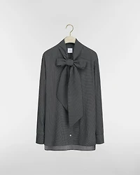 Blouse with Tied Collar