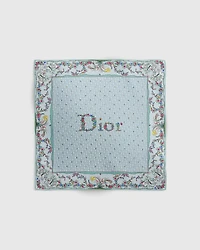 Dioramour Revolution Flowers 90 Square Scarf