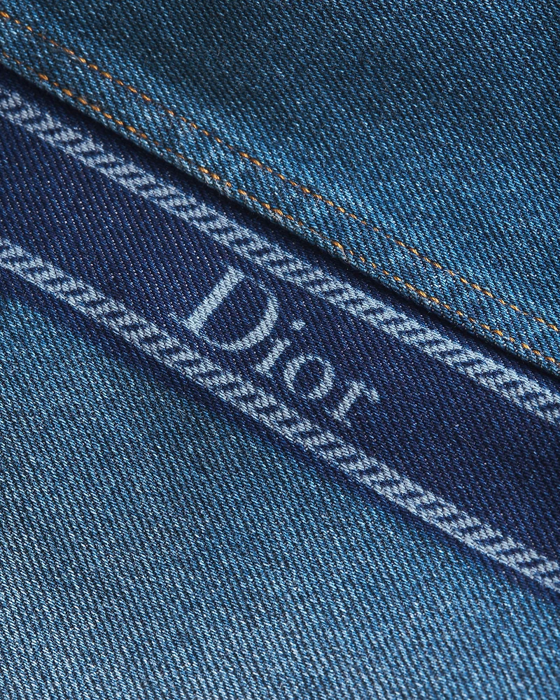 High-Waist Flared Jeans