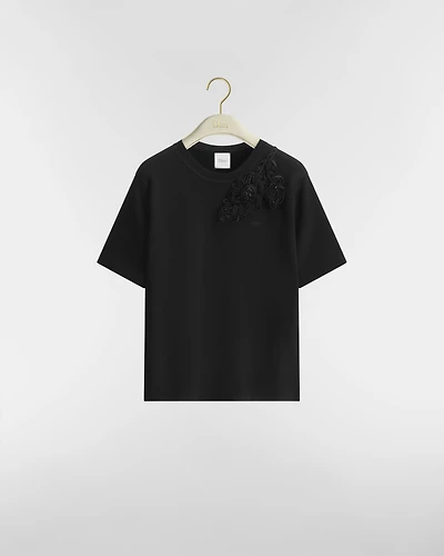 Short-Sleeved Embroidered Sweater