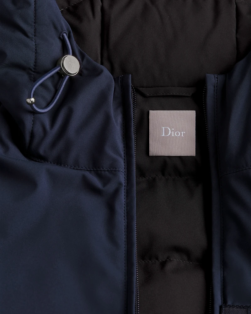 Lightweight Hooded Down Jacket