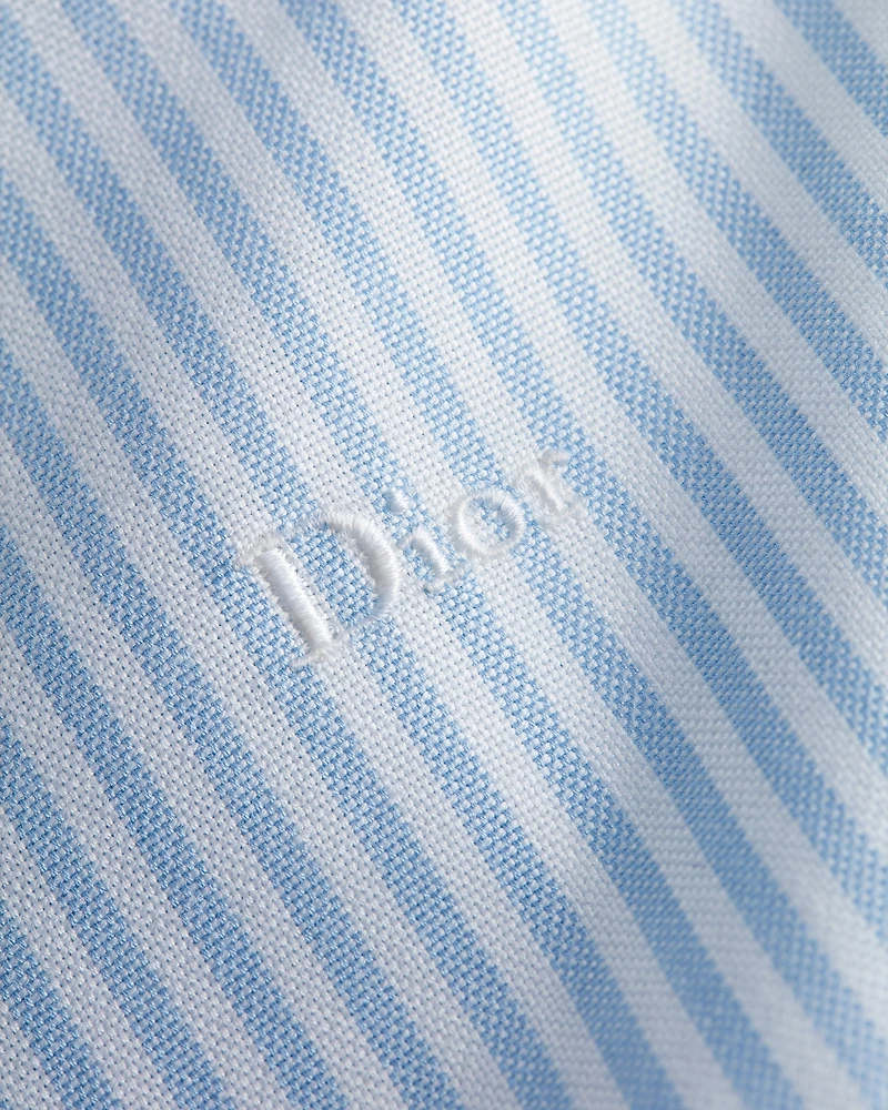 Short-Sleeved Shirt with Contrasting Details