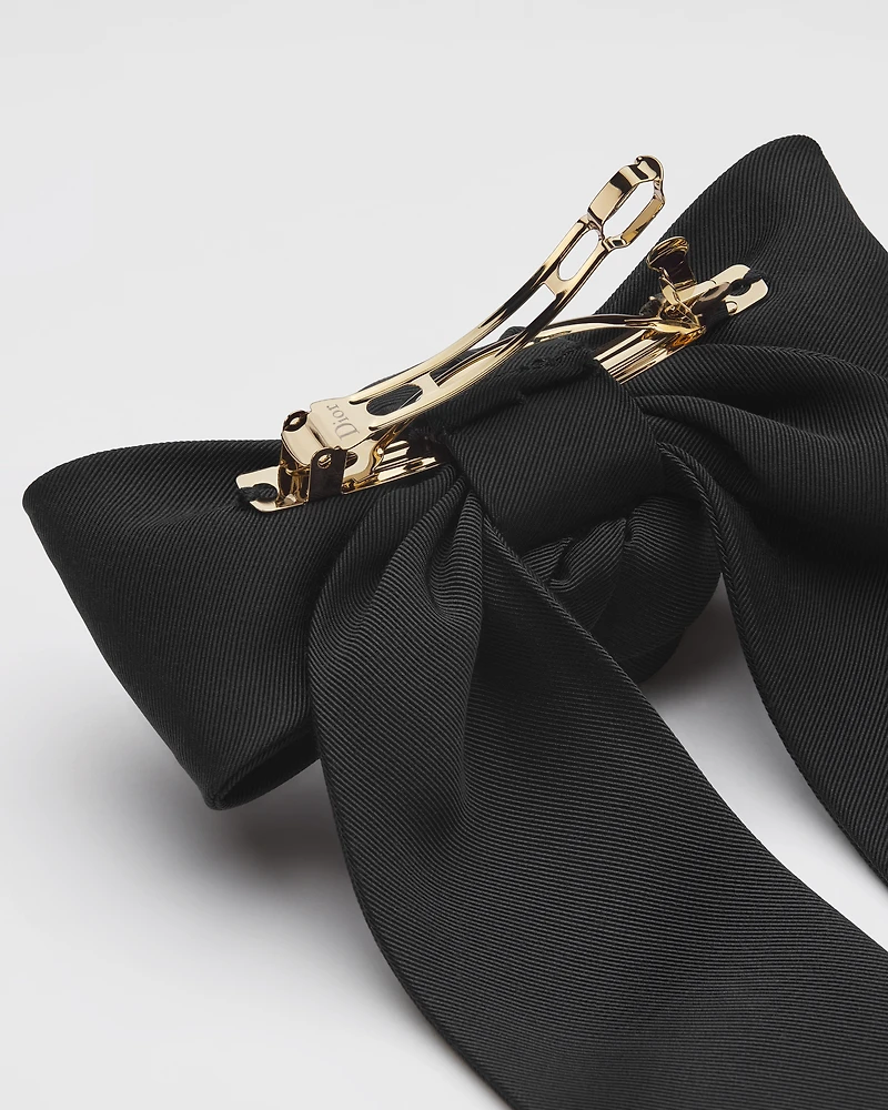 Large Dior Twist Bow