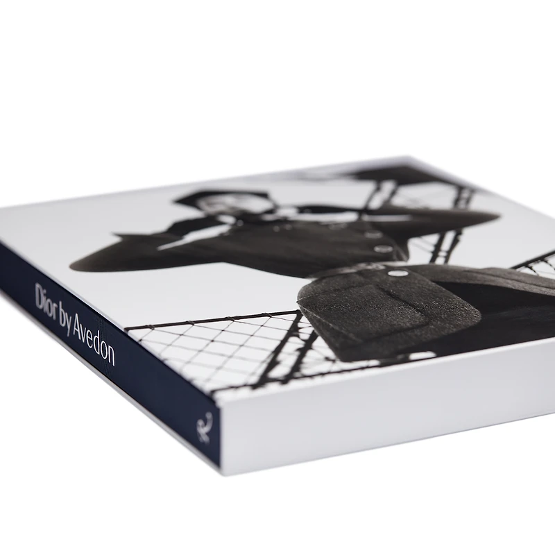 Book: Dior by Avedon
