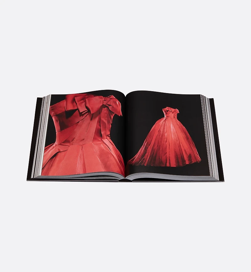 Book: Dior by Christian Dior