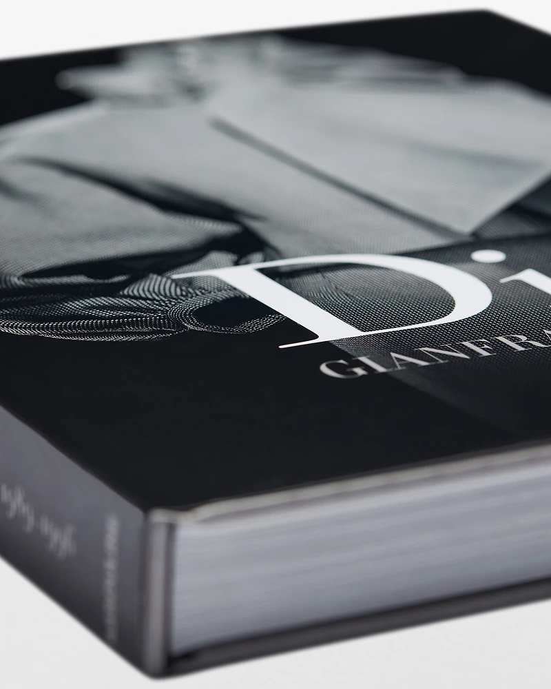 Book: Dior by Gianfranco Ferré