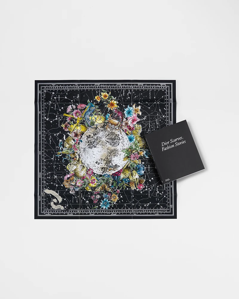 Book: Dior Scarves. Fashion Stories