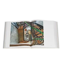 Book: Dior Metamorphosis