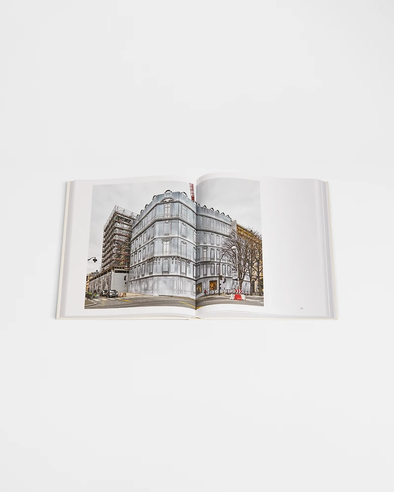Book: Dior Metamorphosis