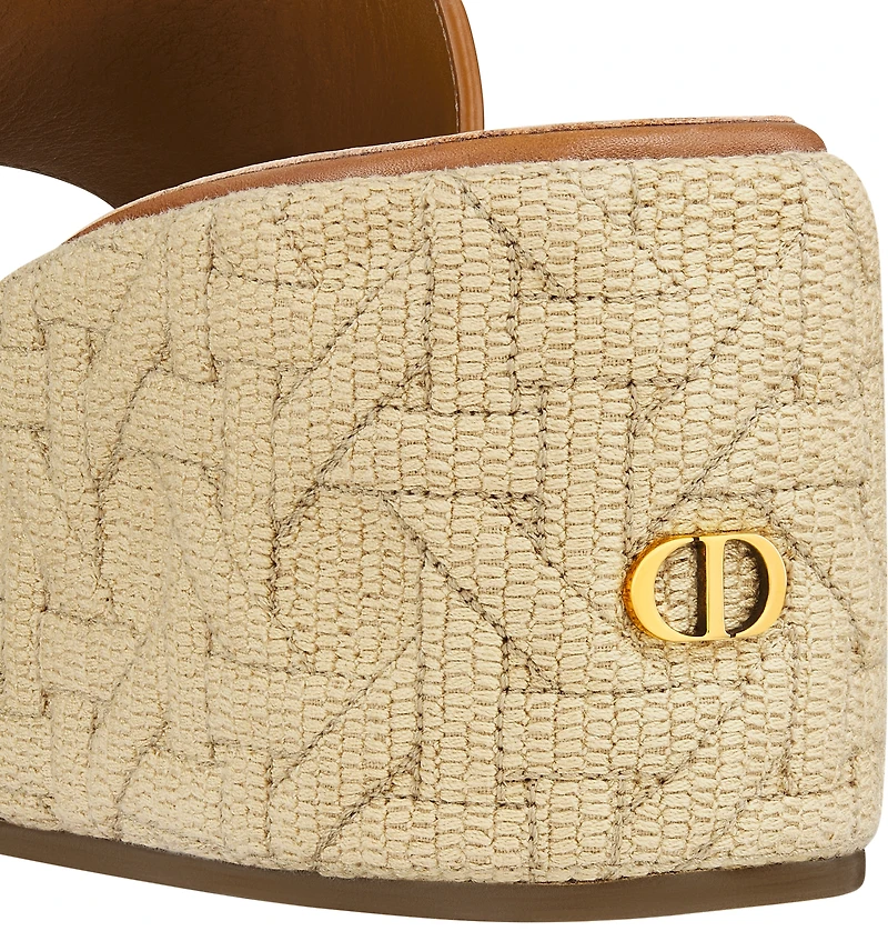 Attitude Dior Wedge Slide