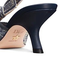 J'Adior Slingback Pump
