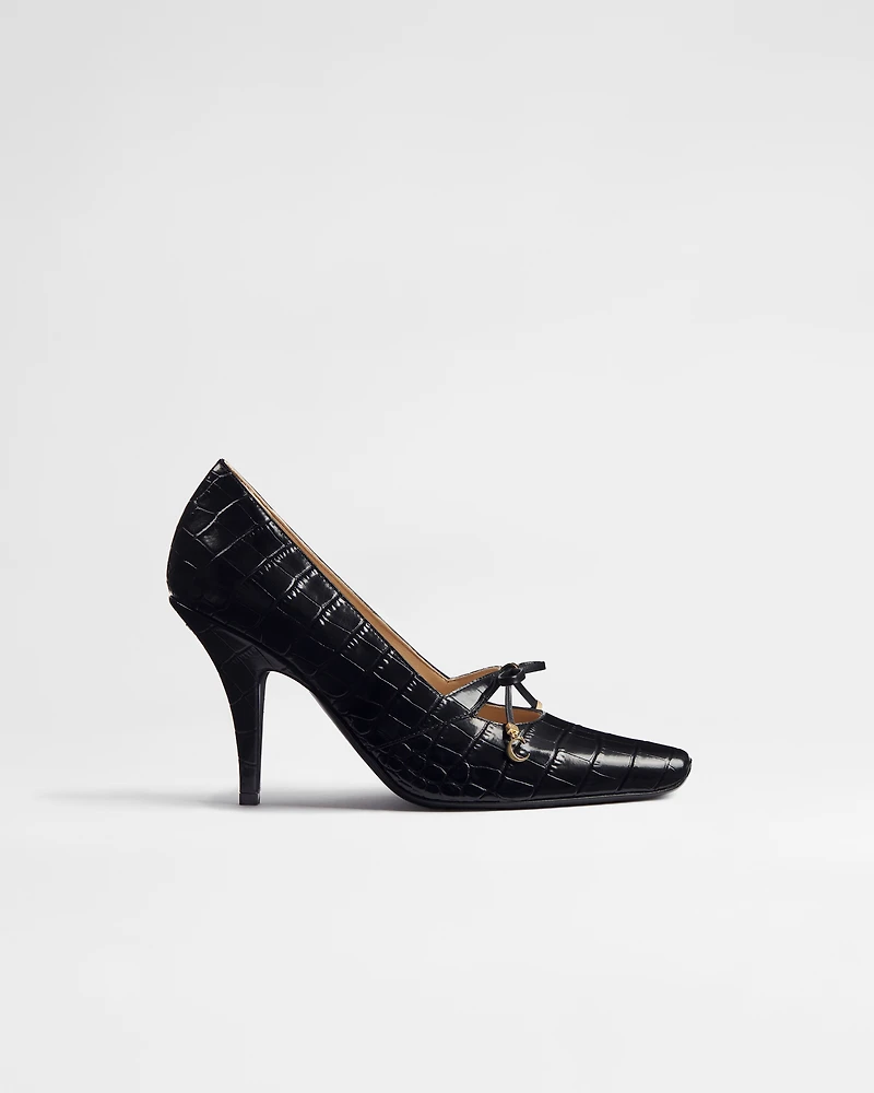 Dior Muse Pump