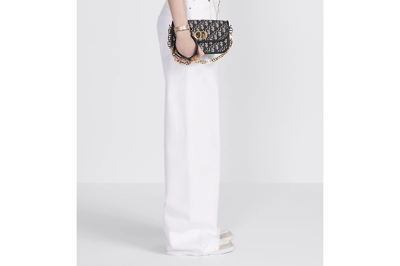 30 Montaigne Avenue Bag