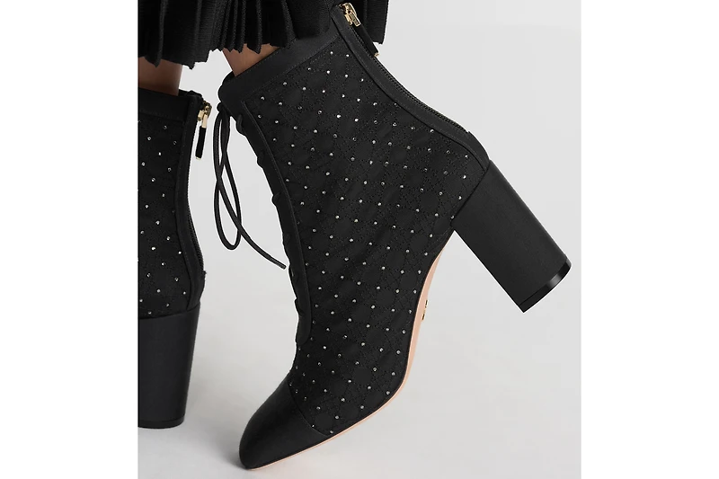 Naughtily-D Heeled Ankle Boot
