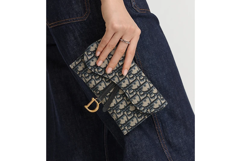 Small Saddle Pouch with Chain
