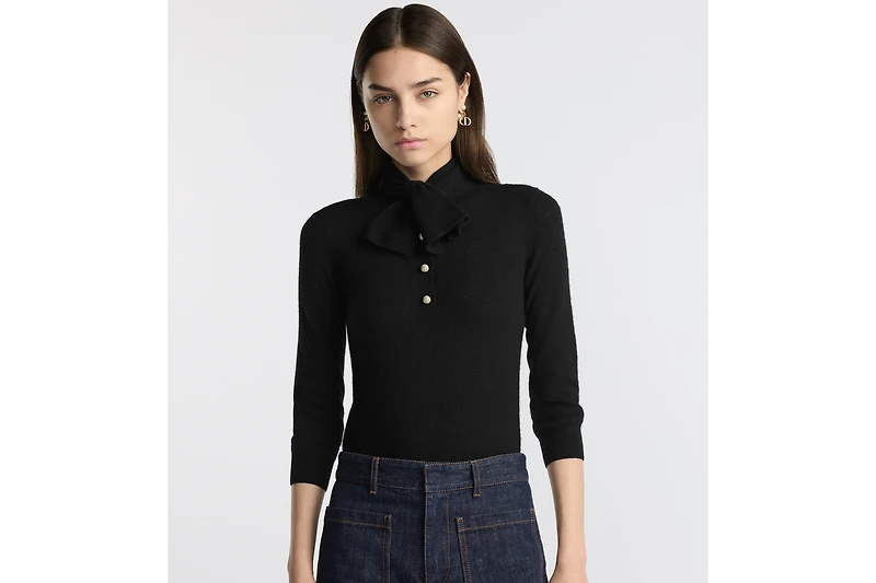 Tied Collar Sweater