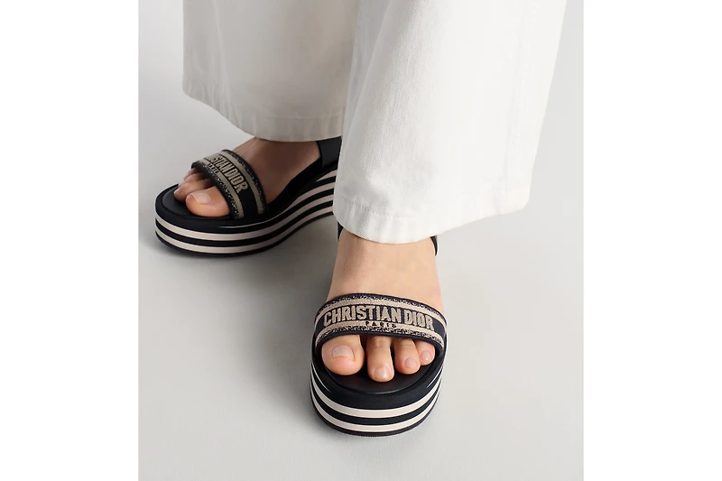 Dway Wedge Sandal