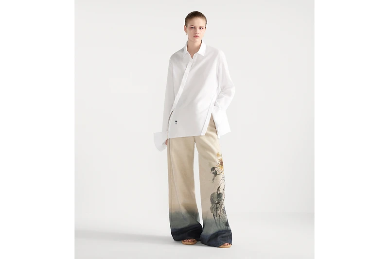 Blouse with Oblique Closure