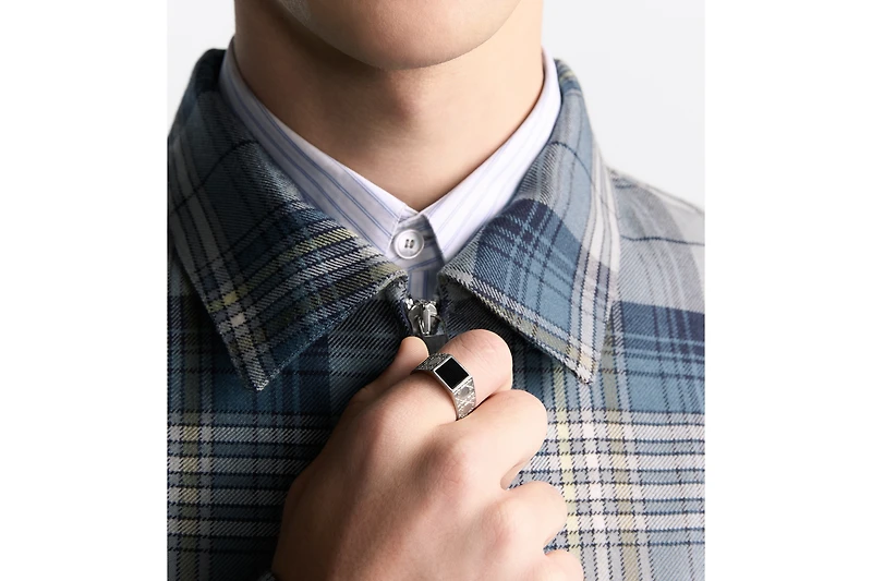 Cannage Signet Ring