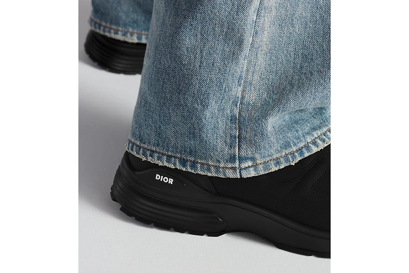 B30 Countdown Sneaker