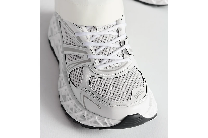 B35 NXXT Sneaker