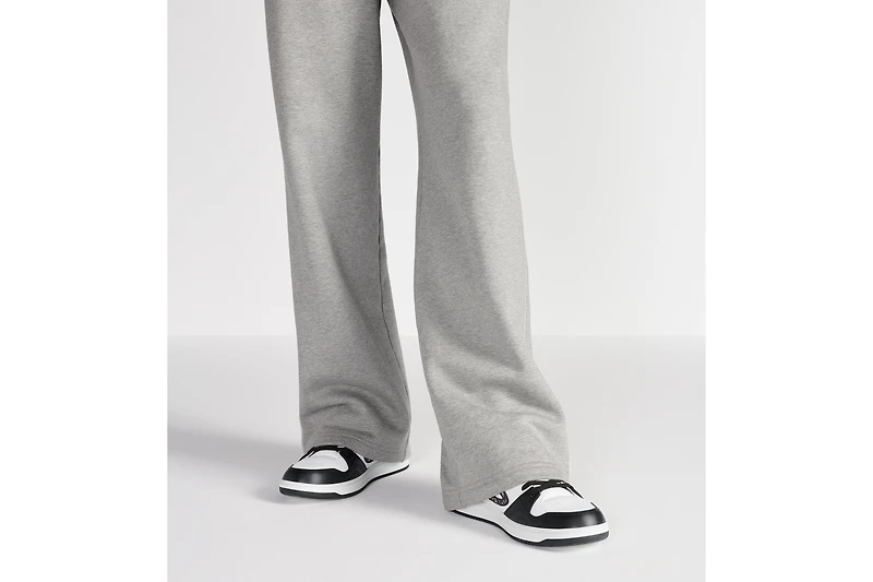 B57 Dribble Low-Top Sneaker