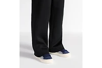 B33 Spin Sneaker