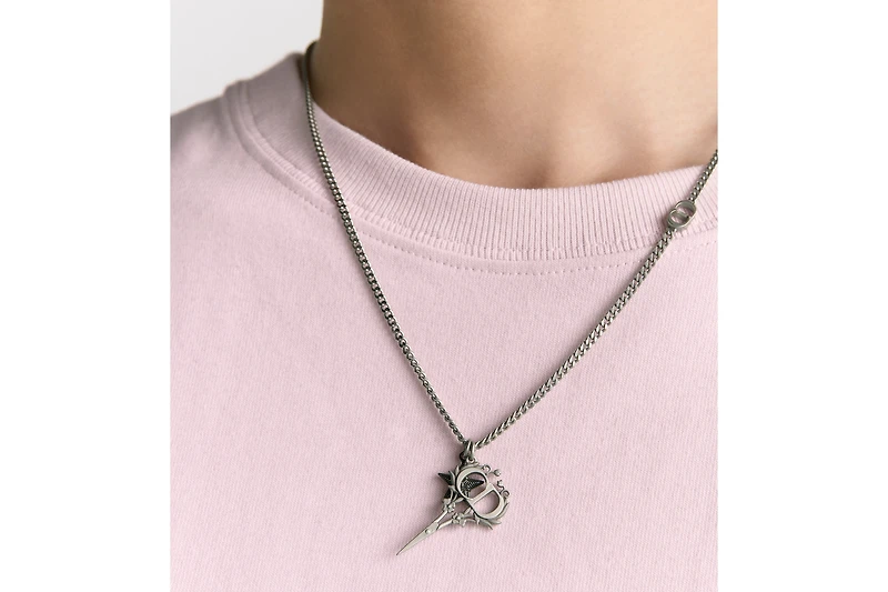 Dior Black Star Pendant Necklace