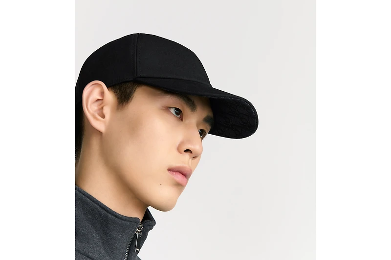 Cap with Dior Oblique Visor