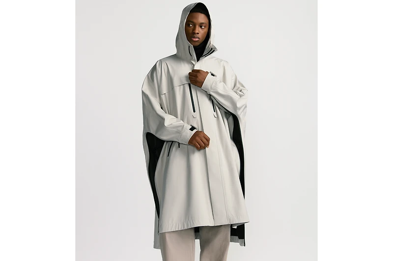 Dior Mountain Cape