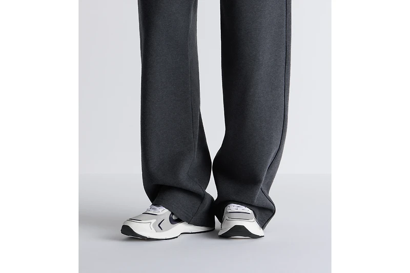 B30 Countdown Tech Sneaker