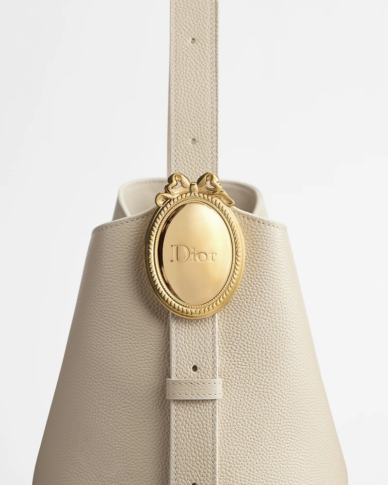 Medium Dior Médaillon Bucket Bag