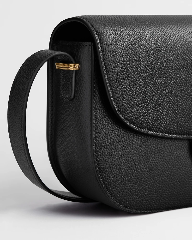 Medium Dior Médaillon Flap Bag
