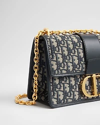 30 Montaigne Chain Bag