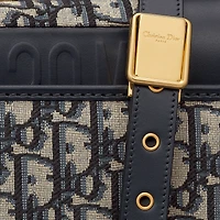 Small 30 Montaigne Bag