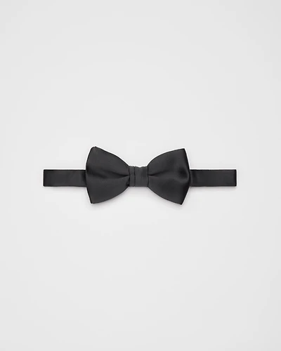 Straight Edge Bow Tie