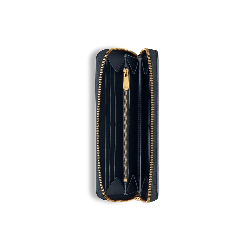 30 Montaigne Voyageur Long Wallet