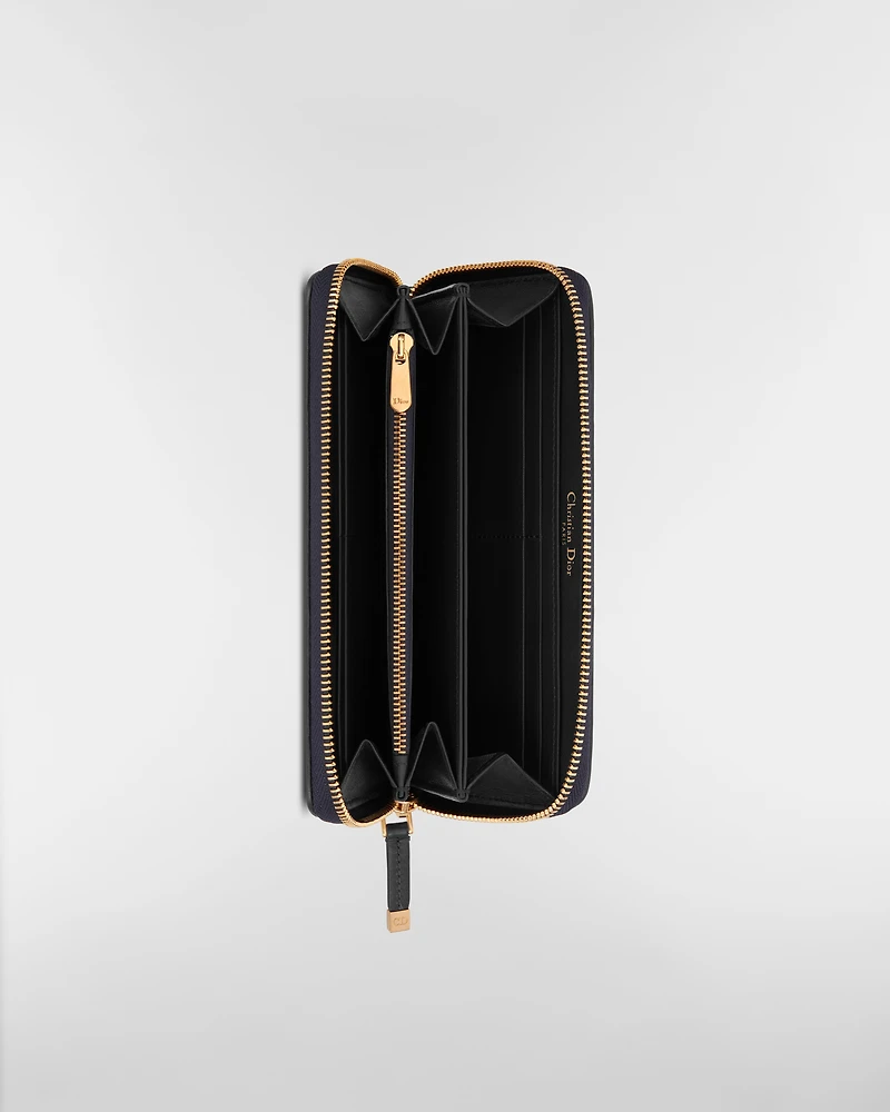 30 Montaigne Voyageur Long Wallet