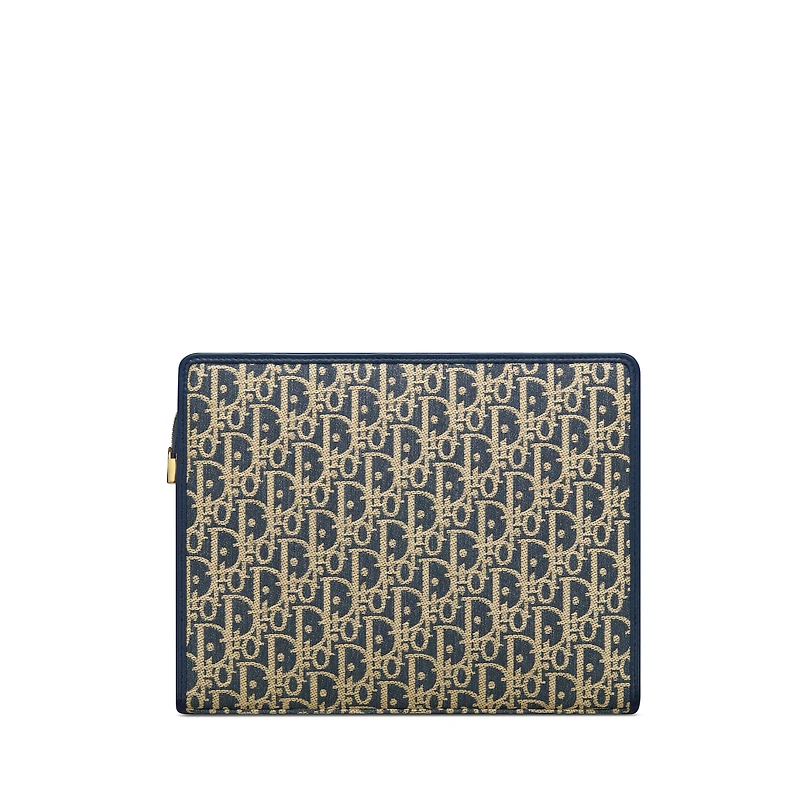 30 Montaigne Dea Pouch