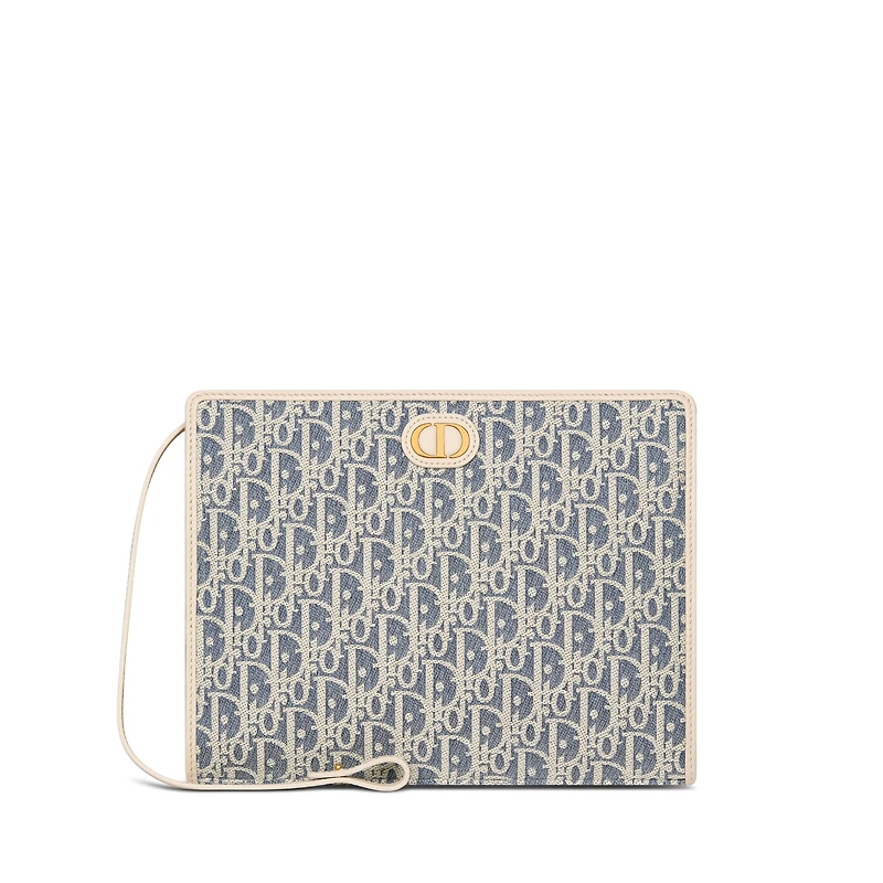 30 Montaigne Dea Pouch