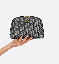 30 Montaigne Aphrodite Pouch