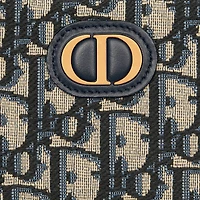 30 Montaigne Voyageur Slim Wallet