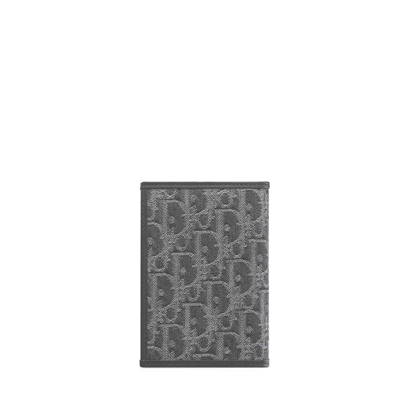 30 Montaigne Passport Holder