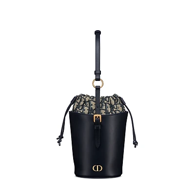 30 Montaigne Mini Bucket Bag