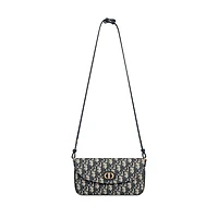 30 Montaigne D-Vine Pouch with Chain