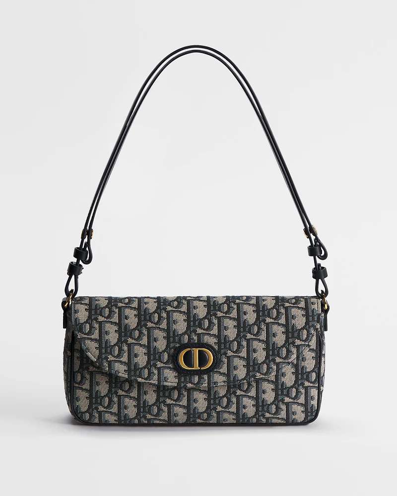 30 Montaigne D-Vine Pouch with Chain