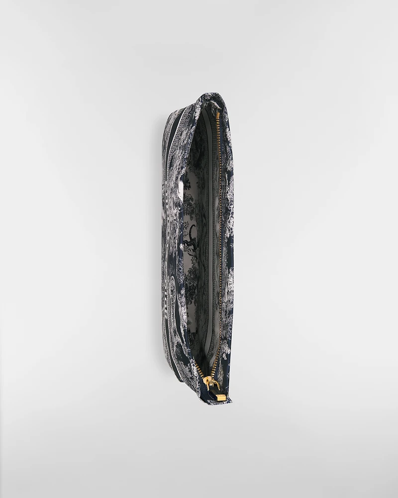 DiorTravel Zipped Pouch