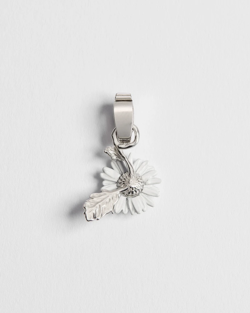 Dior Charms Daisy Pendant