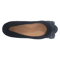 Women's Atlas Flat