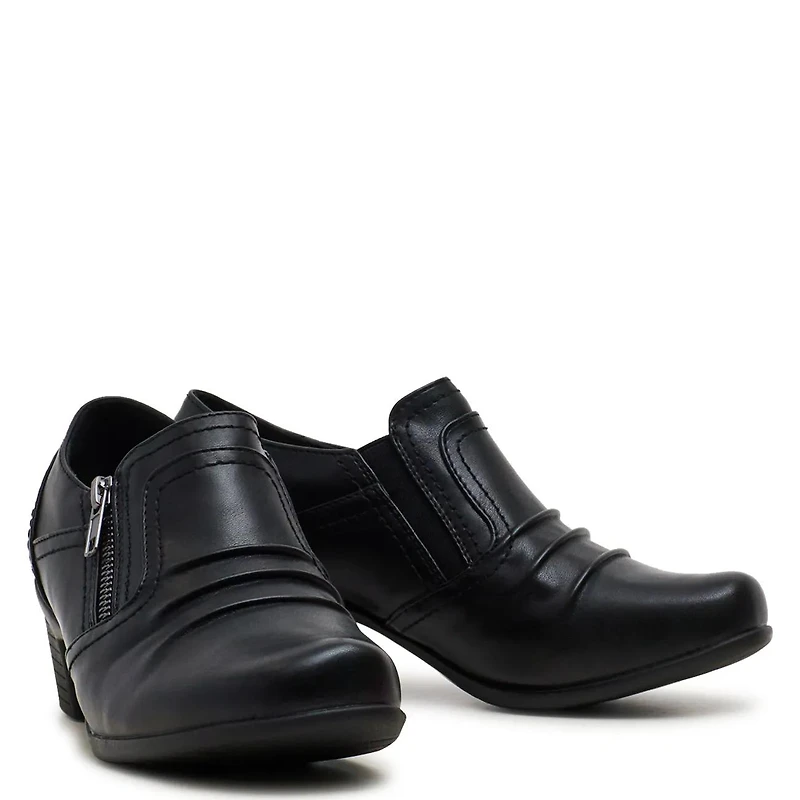 Women's Adeline Wide Pump